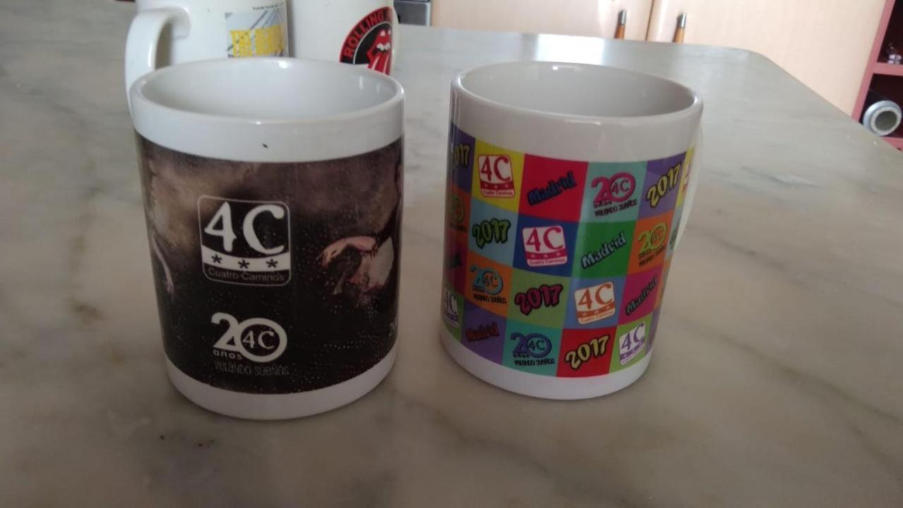 Hostal 4C Cuatro Caminos Madrid Bagian luar foto